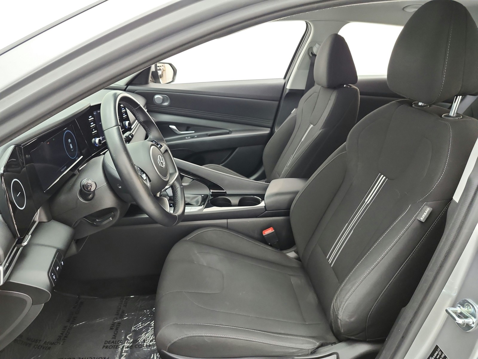Used 2021 Shimmering Silver Pearl Hyundai SEL IVT image 15