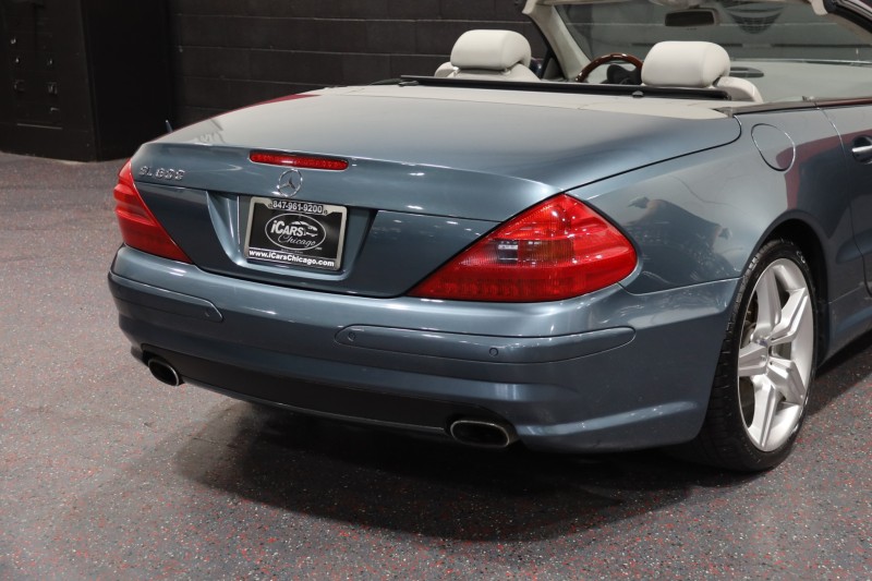 2004 Mercedes-Benz SL600 V12 AMG Sport 2dr Convertible in , 