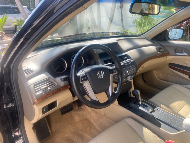2010 Honda Accord Sdn EX-L LOW MILES 68,167 in , 