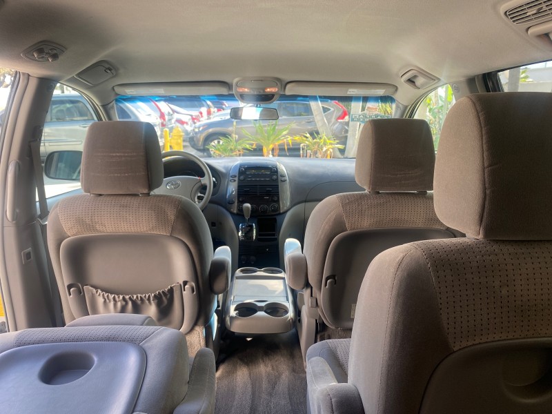 2010 Toyota Sienna LE LOW MILES 41,871 1 OWNER 7 PASSENGER in , 