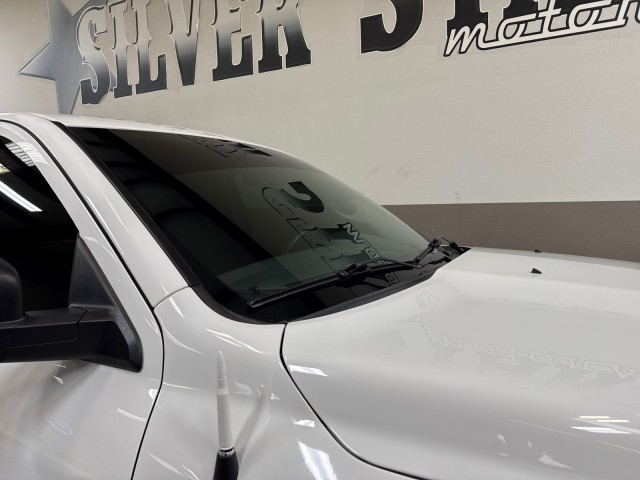 2020 Ram 1500 Classic SLT 4WD 5.7L-V8 in ,