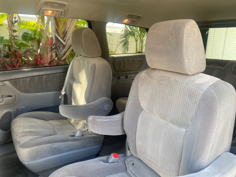 2010 Toyota Sienna LE LOW MILES 41,871 1 OWNER 7 PASSENGER in , 