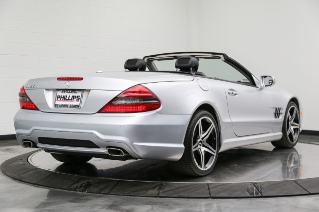 2009 Mercedes-Benz SL-Class V8 5