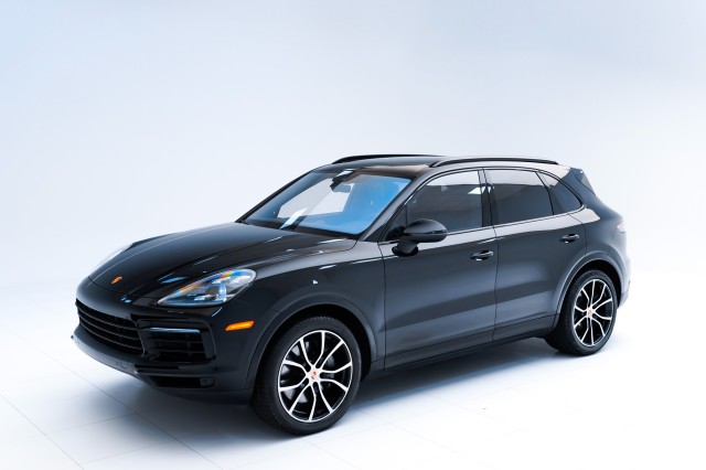 2023  Cayenne S in , 