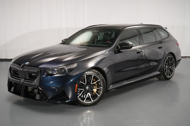 Carbon Black Metallic 2025 BMW M5 Wagon All-Wheel Drive Automatic