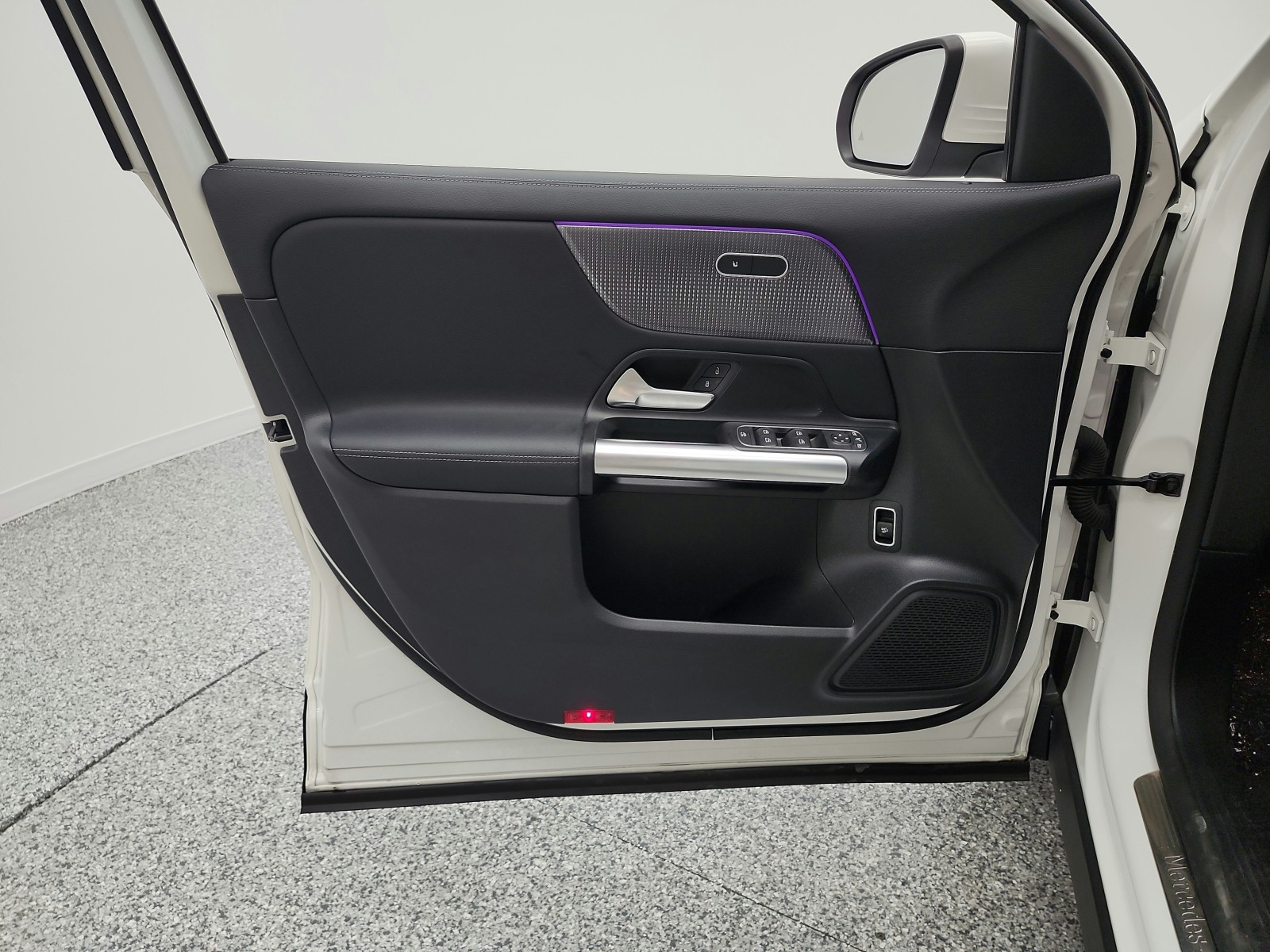 Certified Used 2022 Polar White Mercedes-Benz GLA 250 SUV image 14