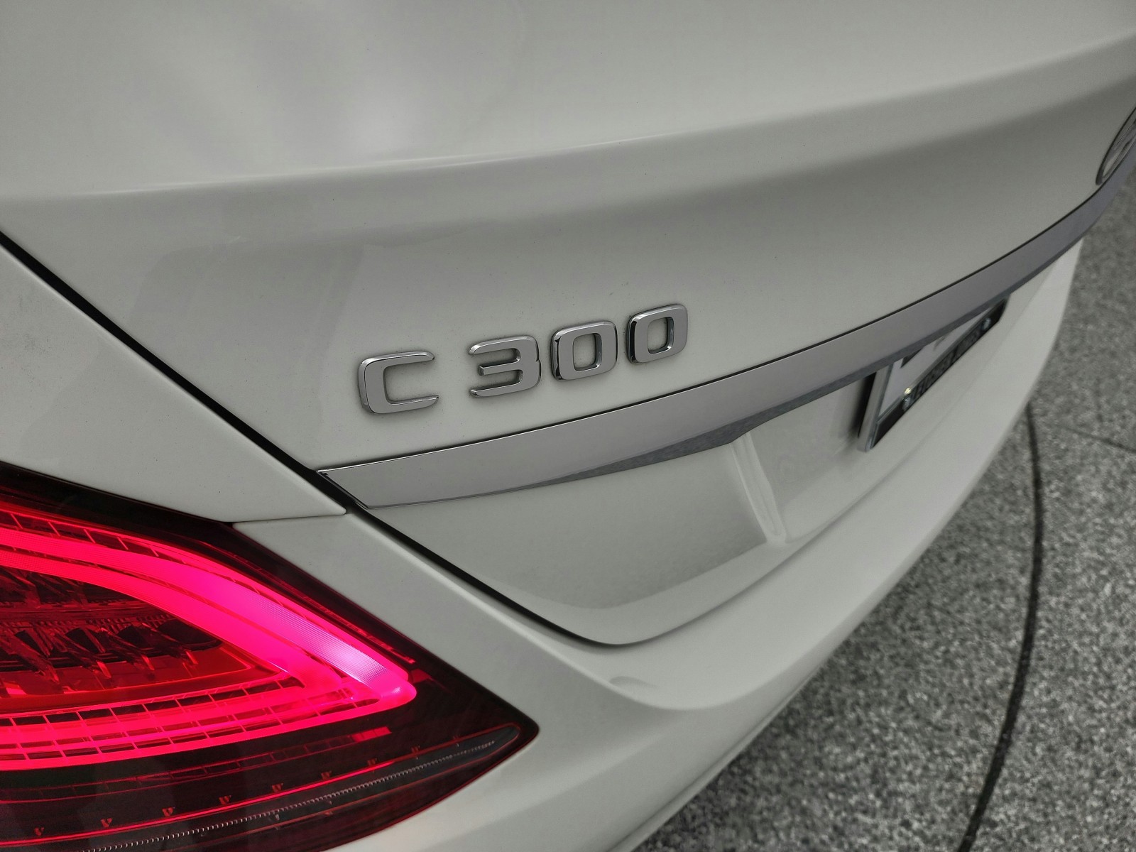 Used 2021 Polar White Mercedes-Benz C 300 Sedan image 24