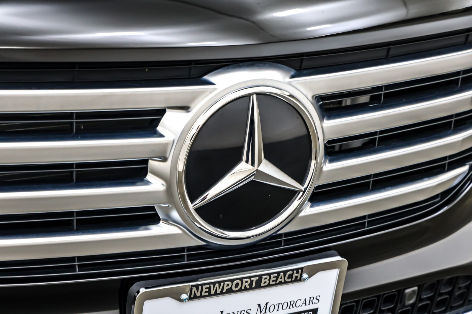 Certified Used 2025 Night Black Mercedes-Benz GLB 250 SUV image 14