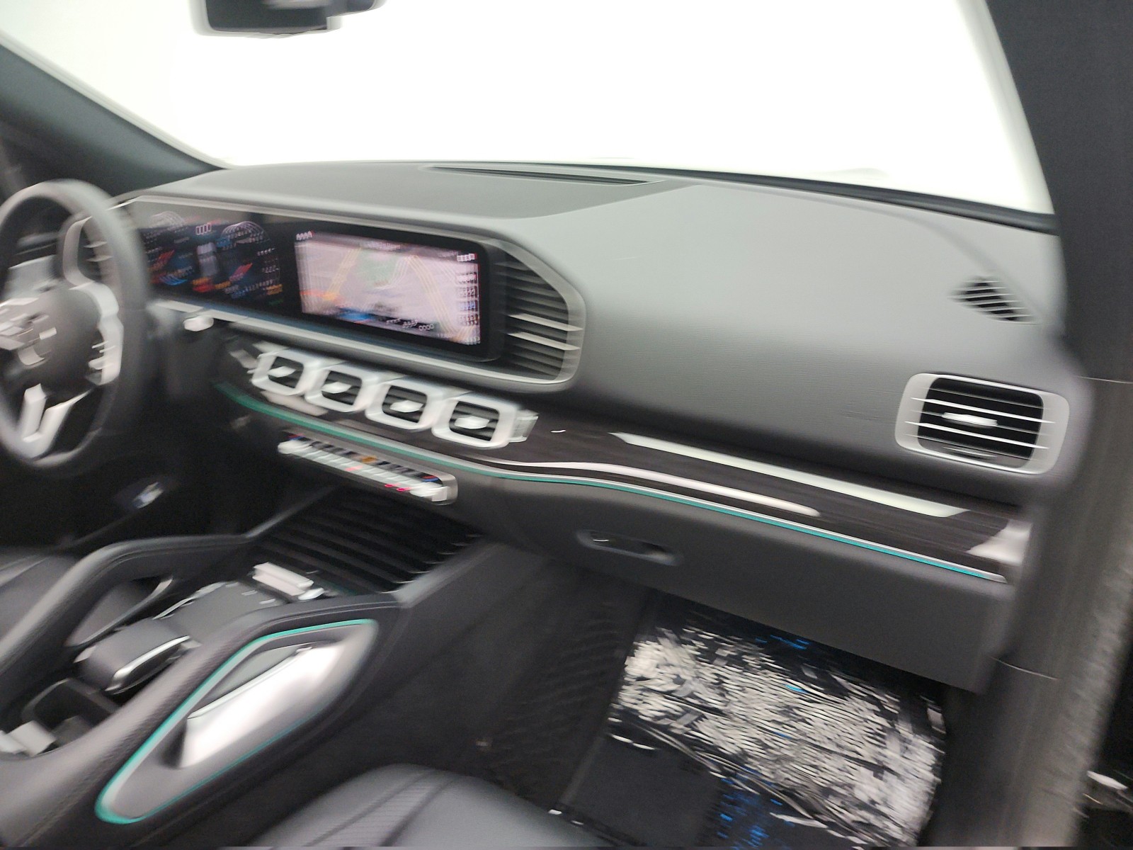 Used 2020 Black Mercedes-Benz GLE 350 SUV image 22