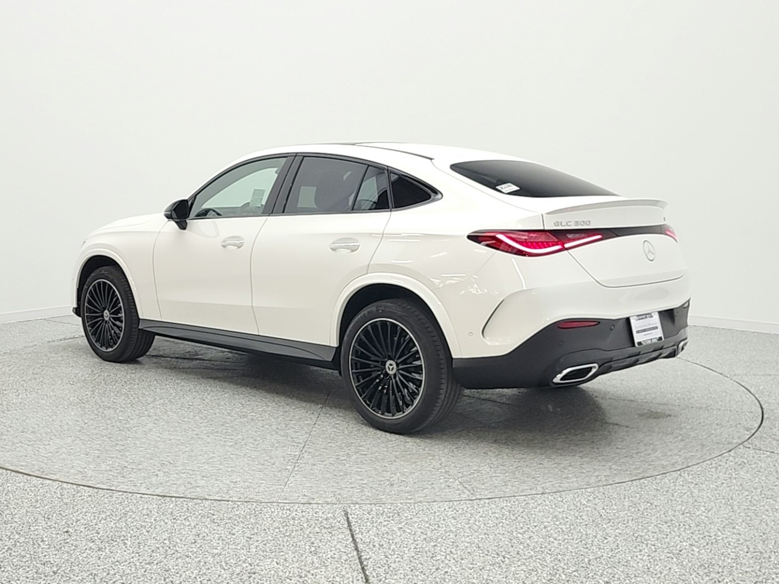 New 2026 Polar White Mercedes-Benz GLC 300 image 7