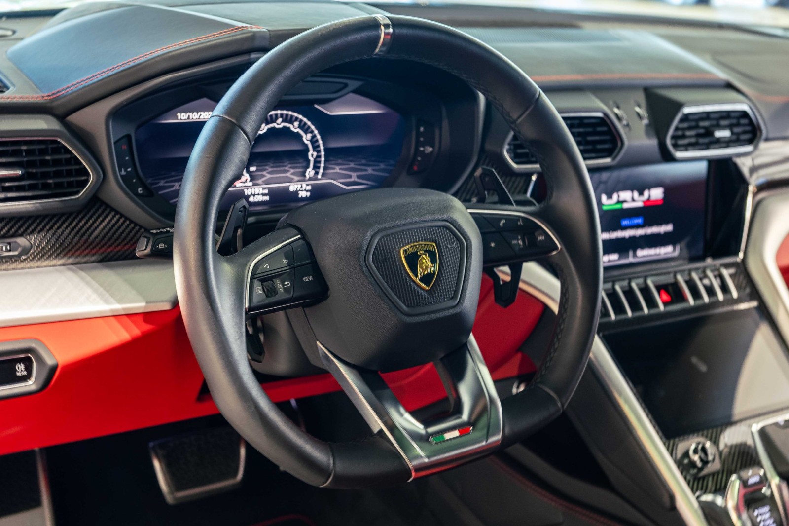 Used Car 2022 Lamborghini Urus  For Sale Under $230,000 In Boerne, Texas