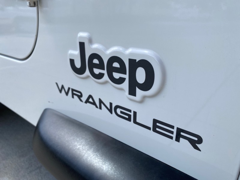 2005 Jeep Wrangler SE 4WD LOW MILES 29,371 1 OWNER in ,
