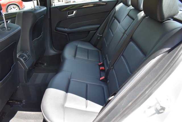 2016 Mercedes-Benz E350 4MATIC AWD Sport Navi Premium 1 Pkg. Heated Front Seats M 35