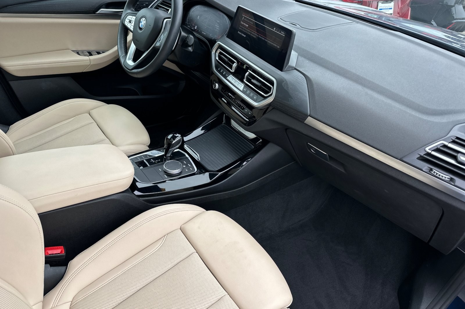 Used 2023 Phytonic Blue Metallic BMW sDrive30i image 15