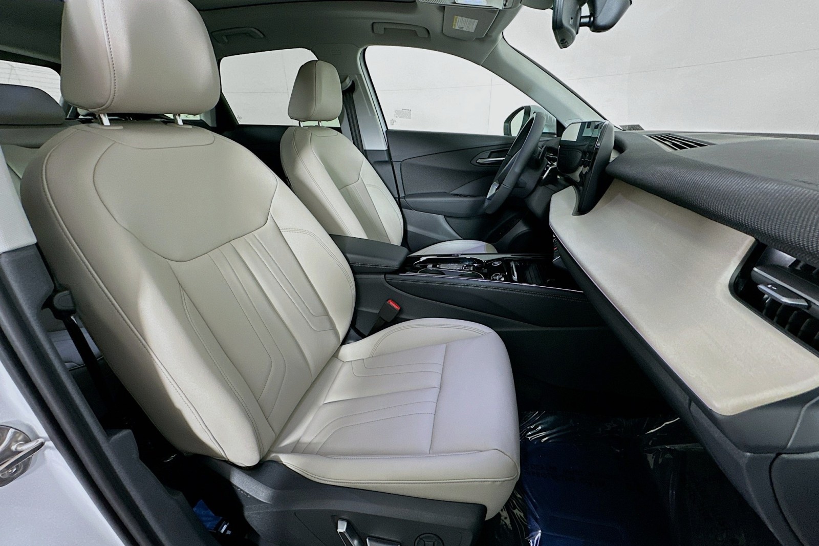 New 2026 Glacier White Metallic Audi S line image 8