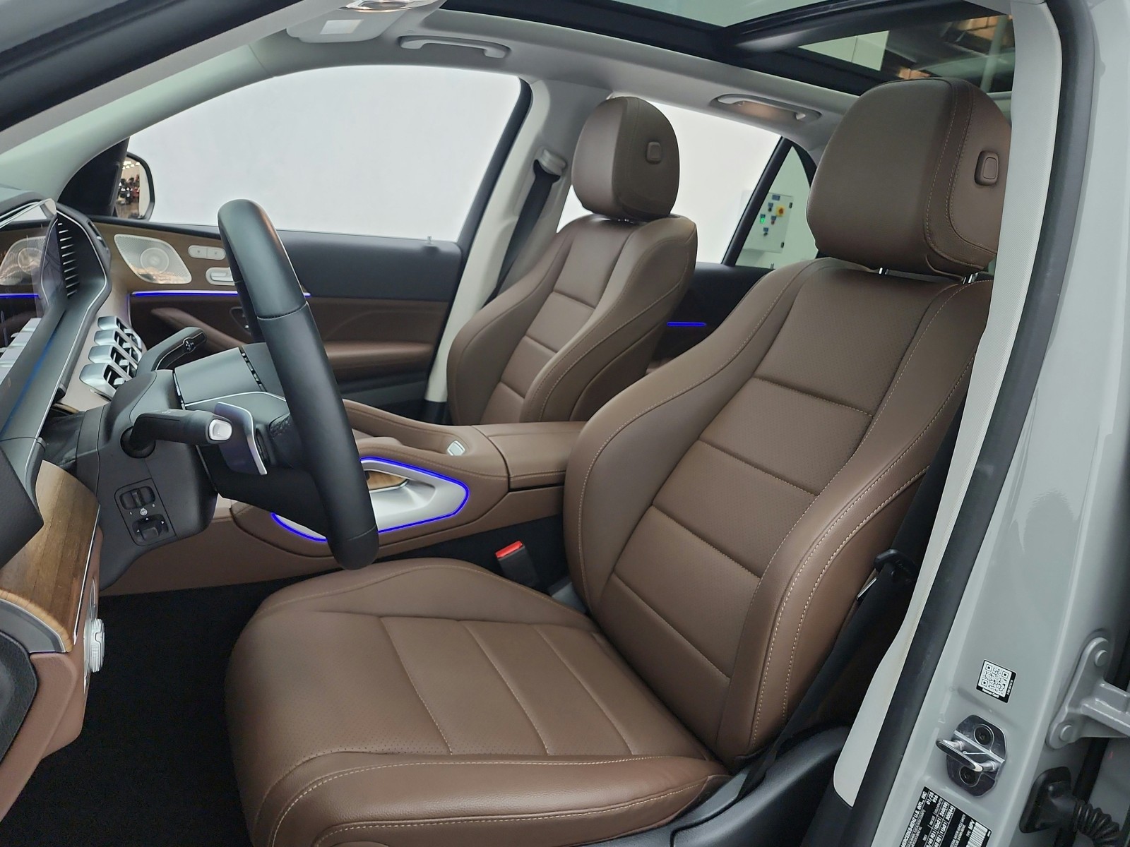 Used 2025 MANUFAKTUR Alpine Grey Mercedes-Benz GLE 350 SUV image 10