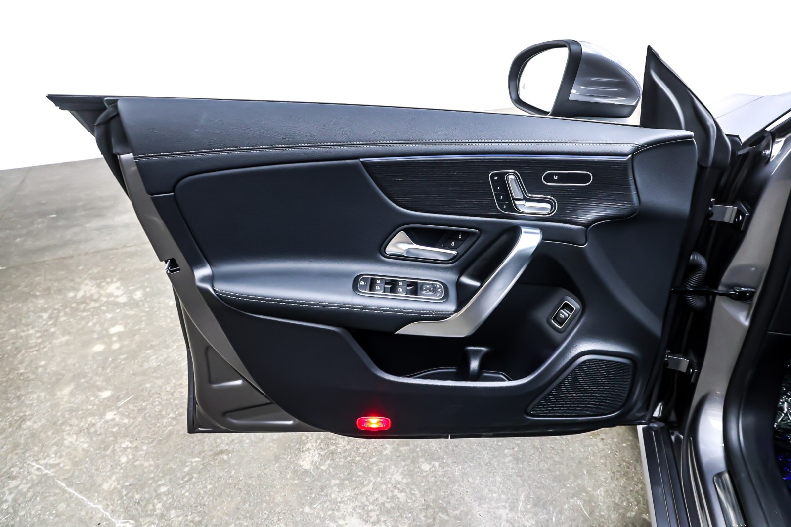 Certified Used 2026 Mountain Grey Metallic Mercedes-Benz CLA 250 Coupe image 23