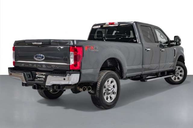 2019 Ford F-350 SRW LARIAT 6