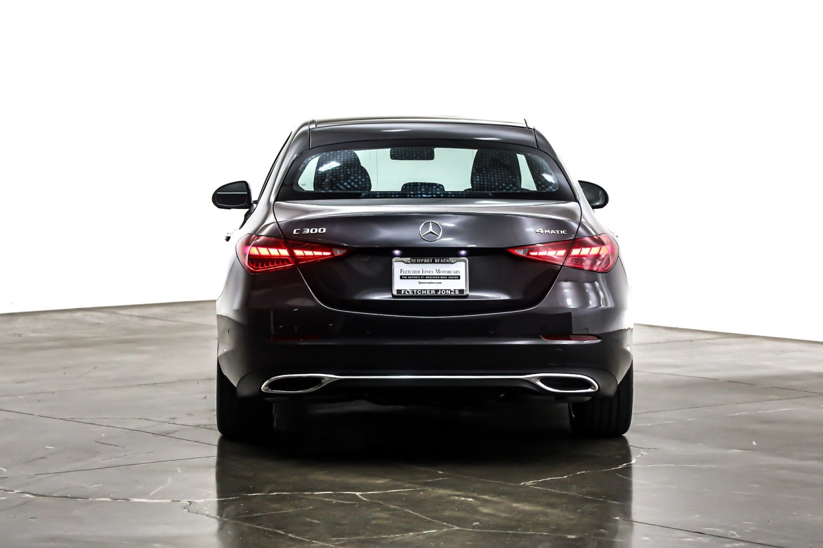 Used 2023 Graphite Grey Metallic Mercedes-Benz C 300 Sedan image 4