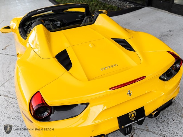 Ferrari 488 Spider