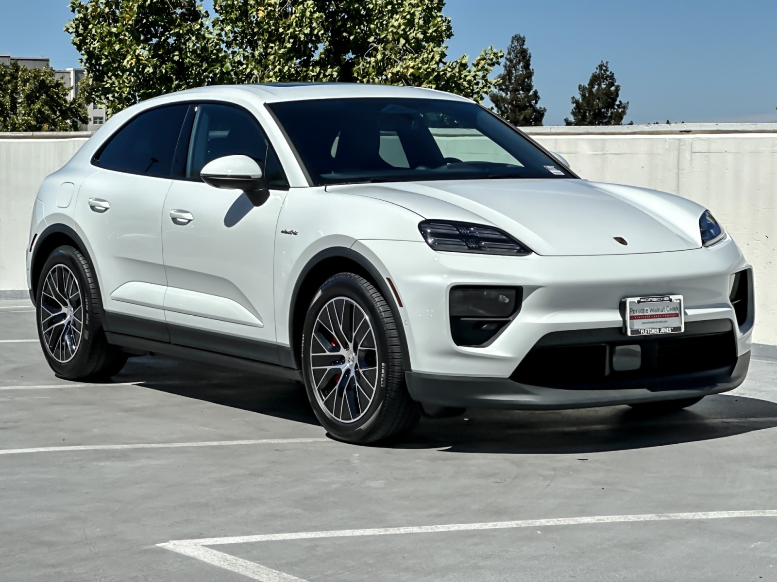 Used 2025 White Porsche Electric 4S image 10