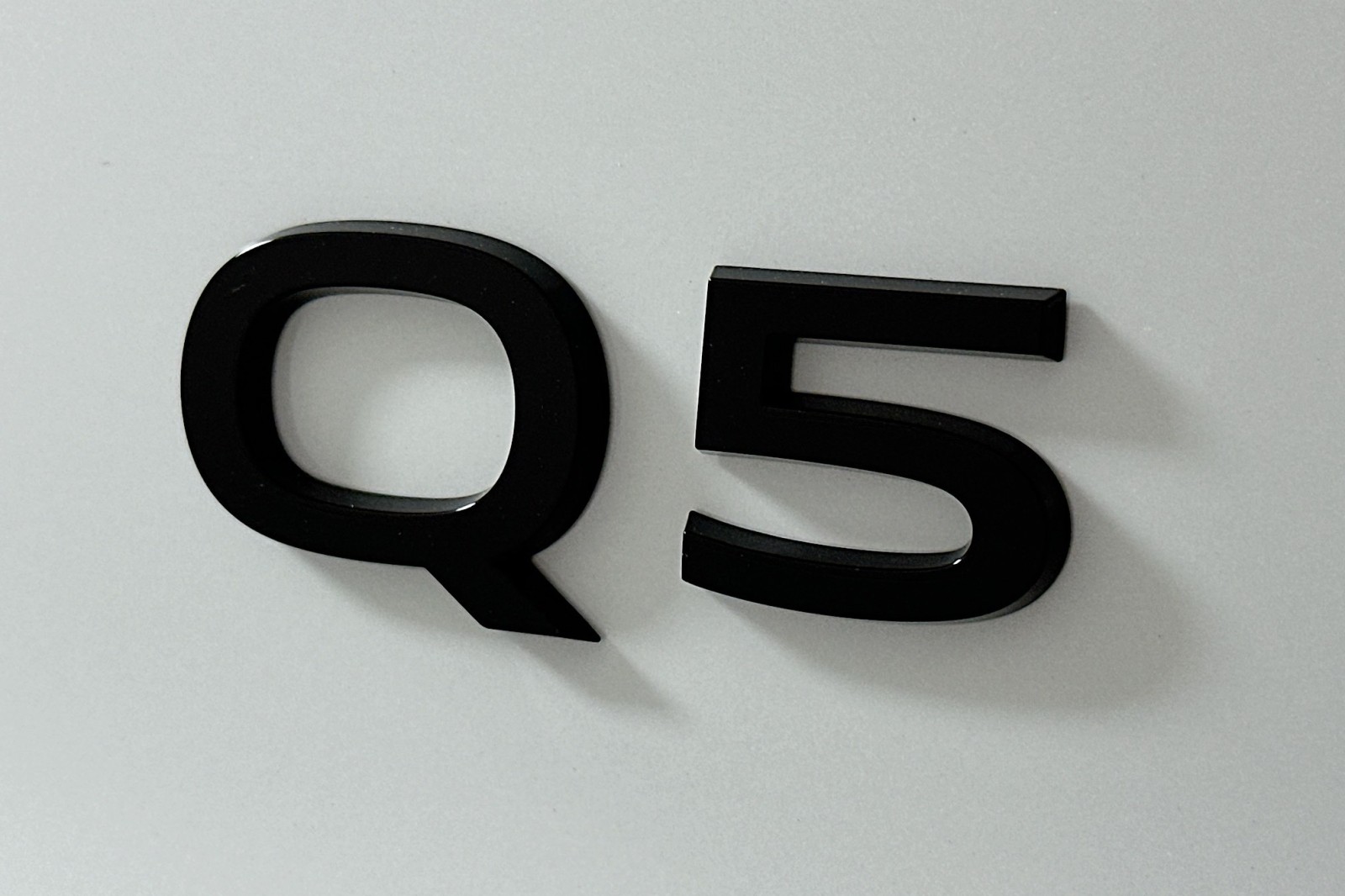 New 2025 Glacier White Metallic Audi Premium Plus image 10