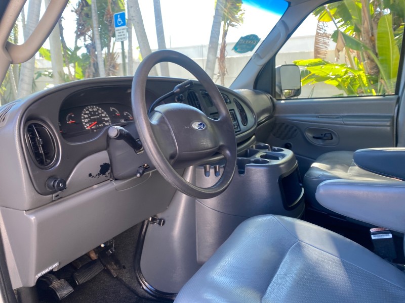 2003 Ford Econoline Cargo Van E 250 SUPER CARGO LOW MILES 67,419 in , 