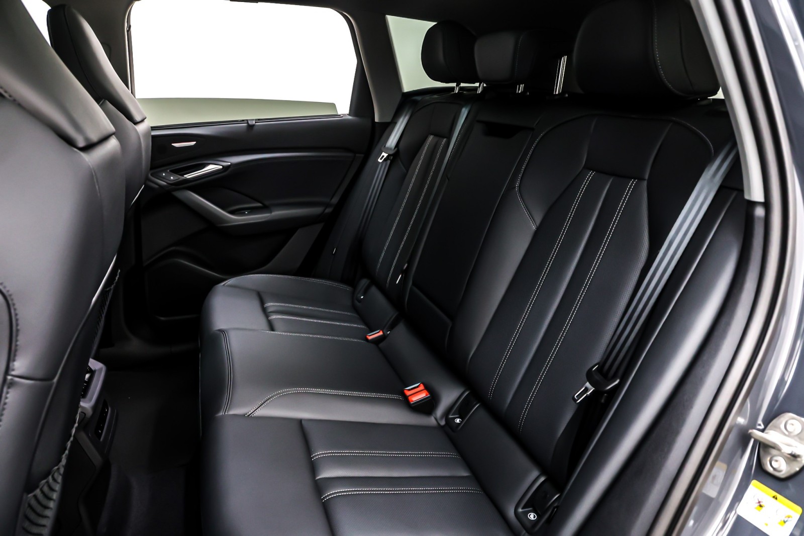 New 2025 Magnet Gray Audi Premium Plus quattro image 8