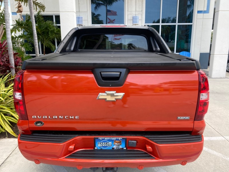 2009 Chevrolet Avalanche LT PU LOW MILES 58,696 in ,