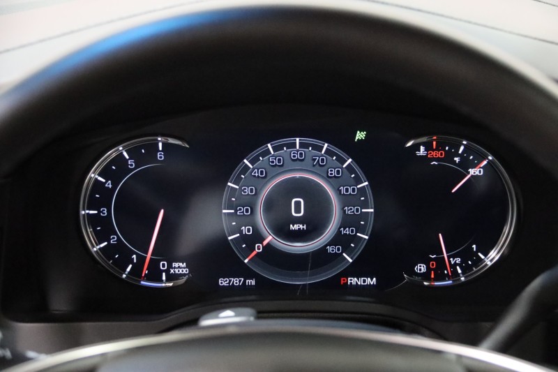 2016 Cadillac Escalade ESV Luxury Collection 4WD 4dr Suv in , 