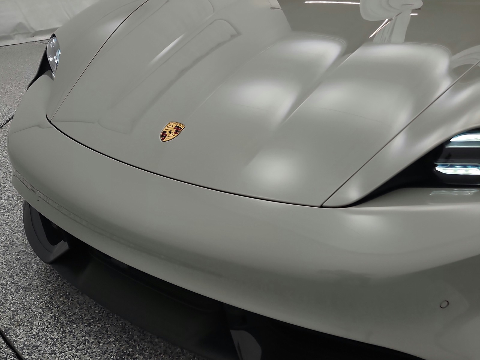 Used 2021 Chalk Porsche Turbo AWD image 19