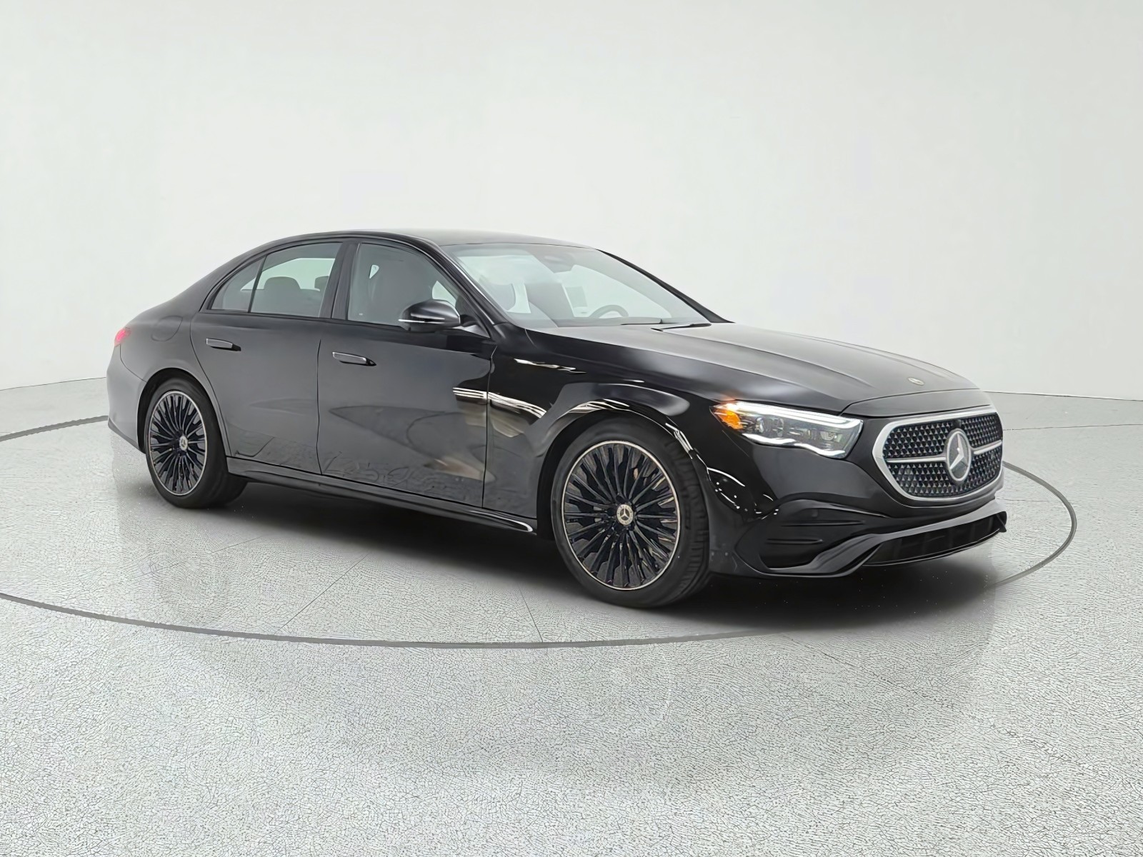 New 2027 Black Mercedes-Benz E 350 RWD Sedan image 3