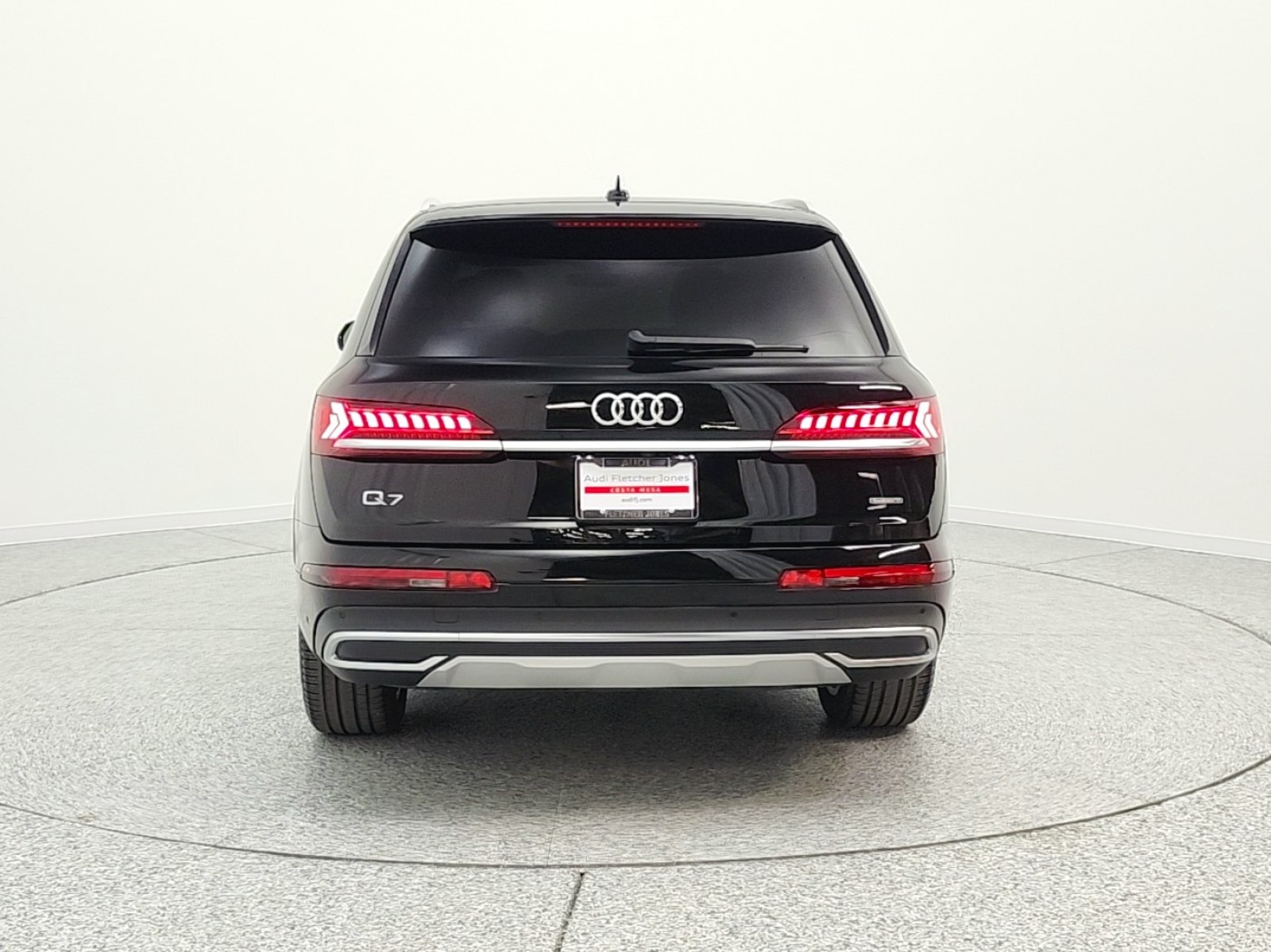 Used 2023 Mythos Black Metallic Audi Premium 55 TFSI quattro image 6