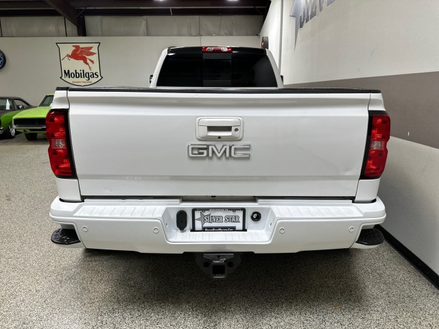 2016 GMC Sierra 3500HD Denali DRW 4WD Duramax in , 