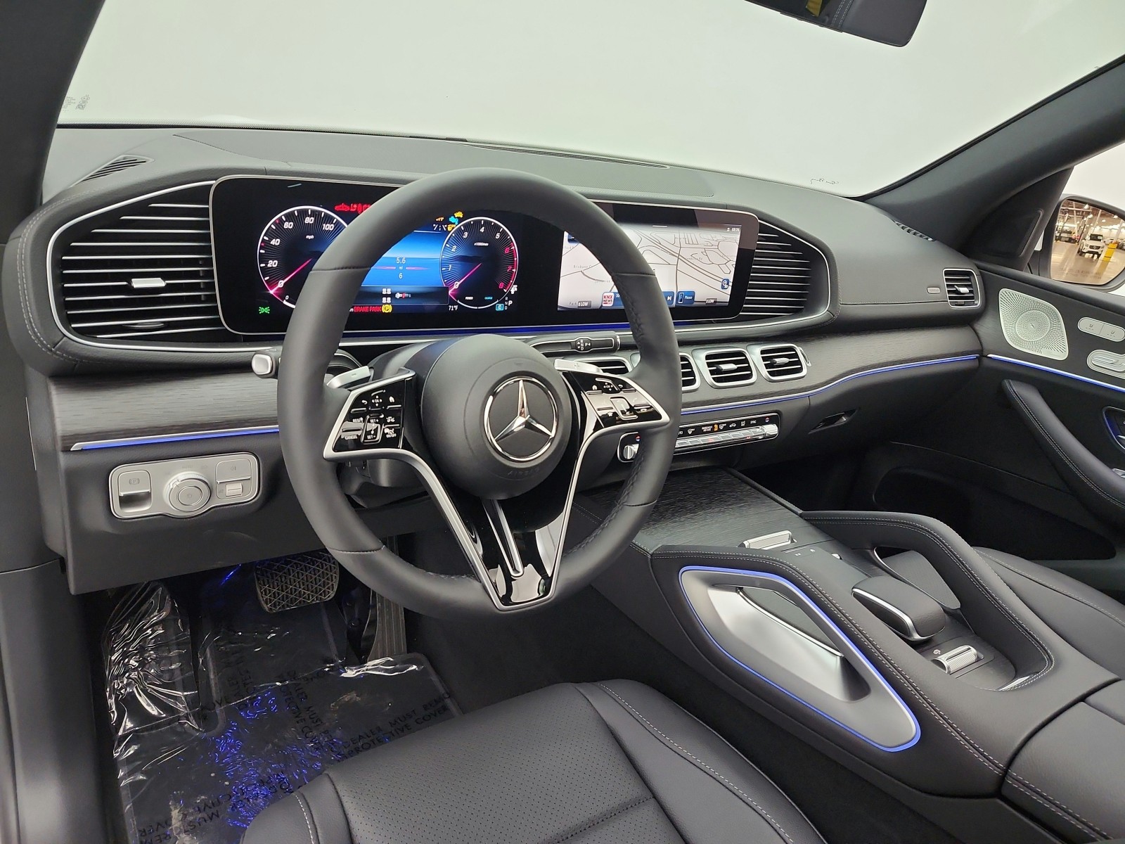 New 2026 Polar White Mercedes-Benz GLS 450 4MATIC® SUV image 9