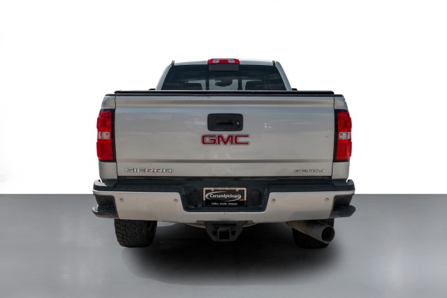 2019 GMC Sierra 2500HD Denali 9