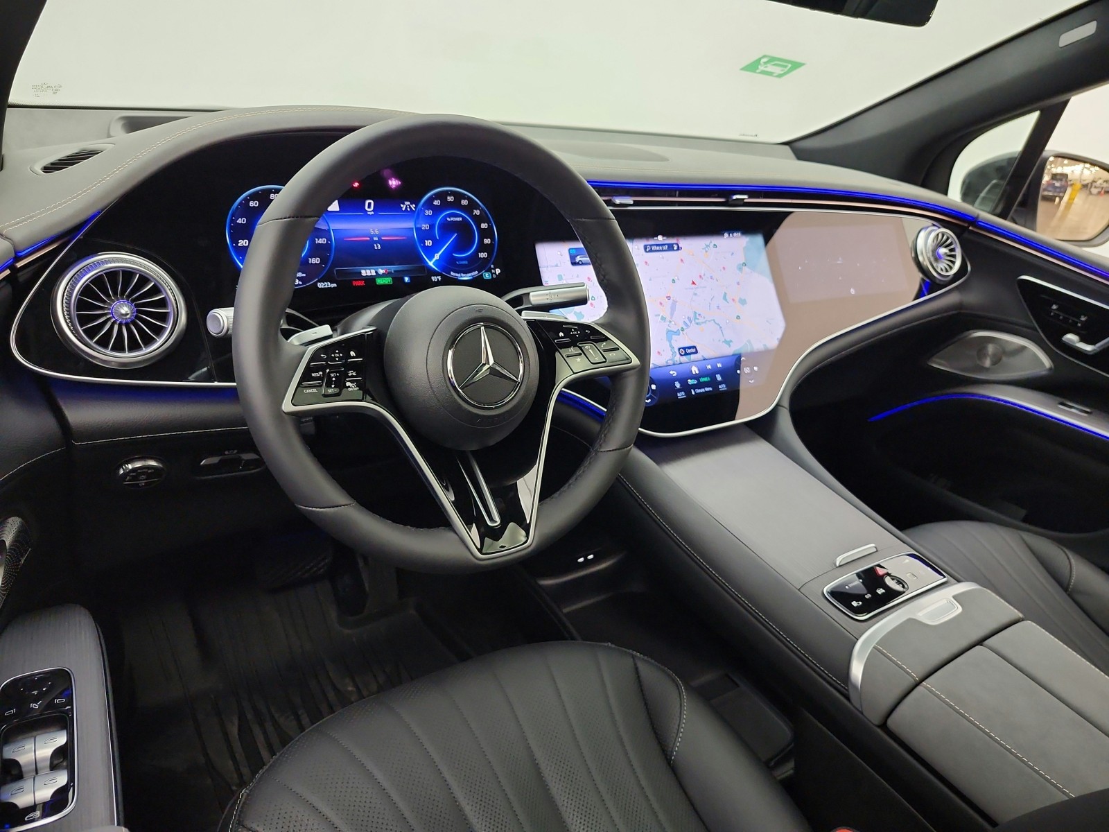 New 2026 Black Mercedes-Benz EQS 400 4MATIC® SUV image 9