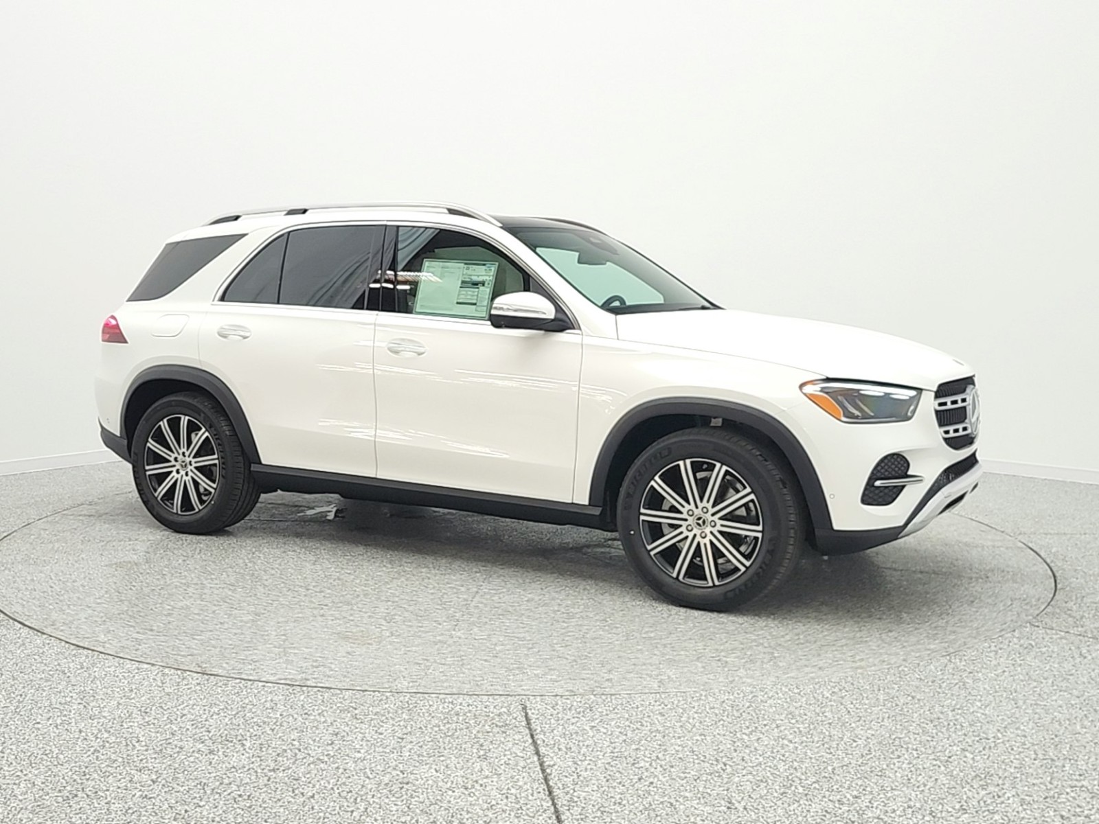 New 2026 Polar White Mercedes-Benz GLE 350 image 3