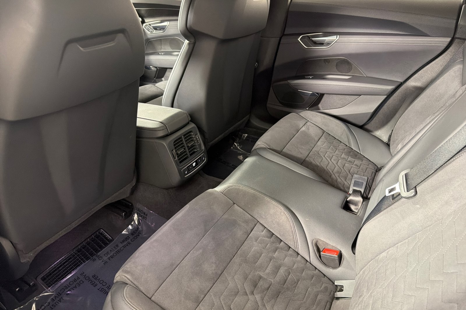 Used 2024 Kemora Gray Metallic Audi Prestige quattro image 11