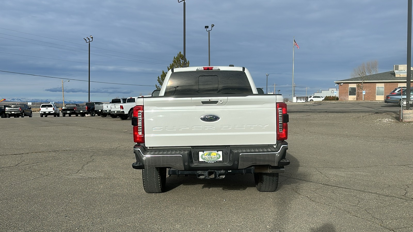 2023 Ford Super Duty F-250 LARIAT 4