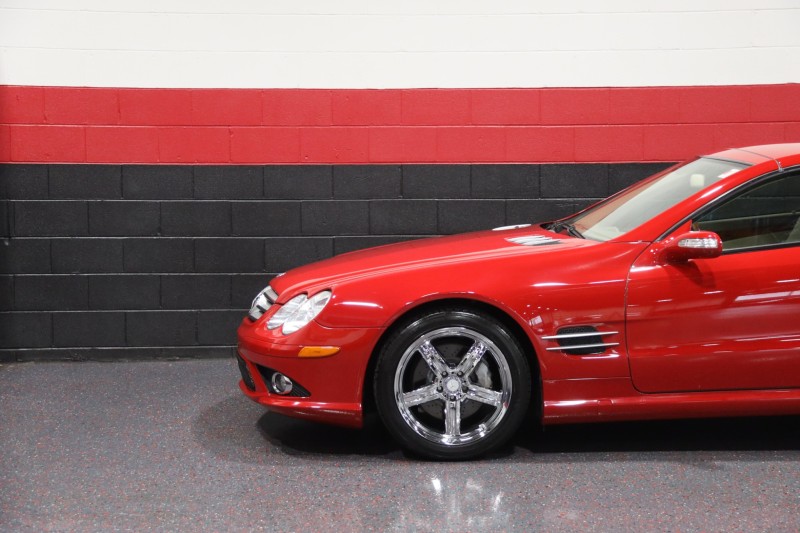 2008 Mercedes-Benz SL550 AMG Sport 2dr Convertible in , 