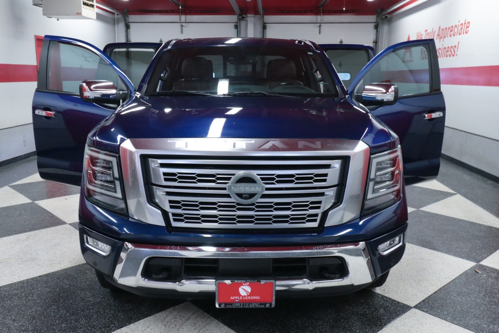 Used Car 2021 Nissan Titan  Platinum Reserve For Sale Under $40,000 In Austin, Texas