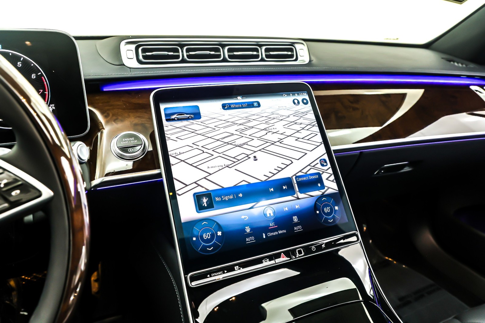 New 2026 MANUFAKTUR Moonlight White Metallic Mercedes-Benz S 580 image 6