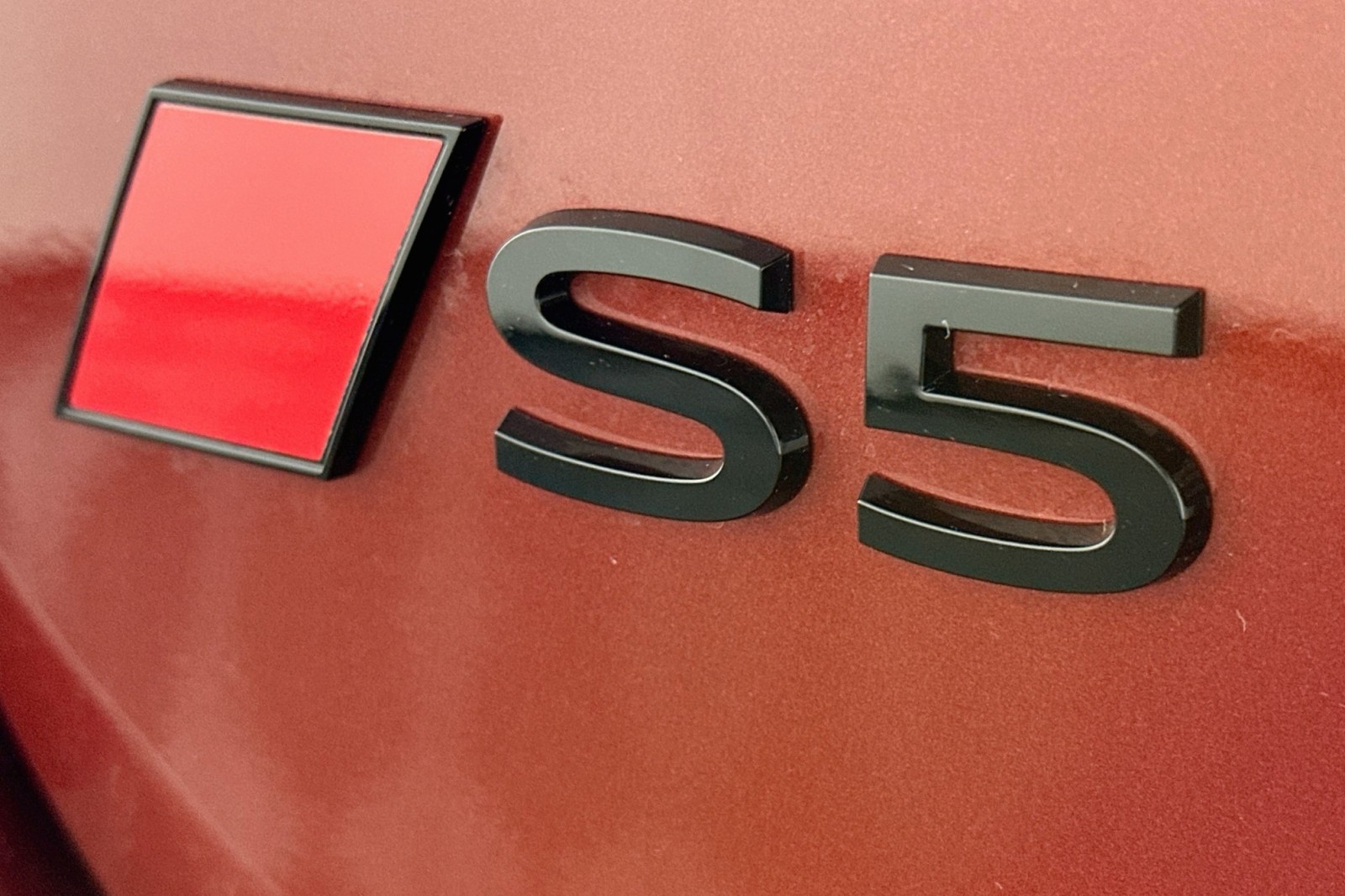 New 2026 Grenadine Red Metallic Audi Premium Plus image 11