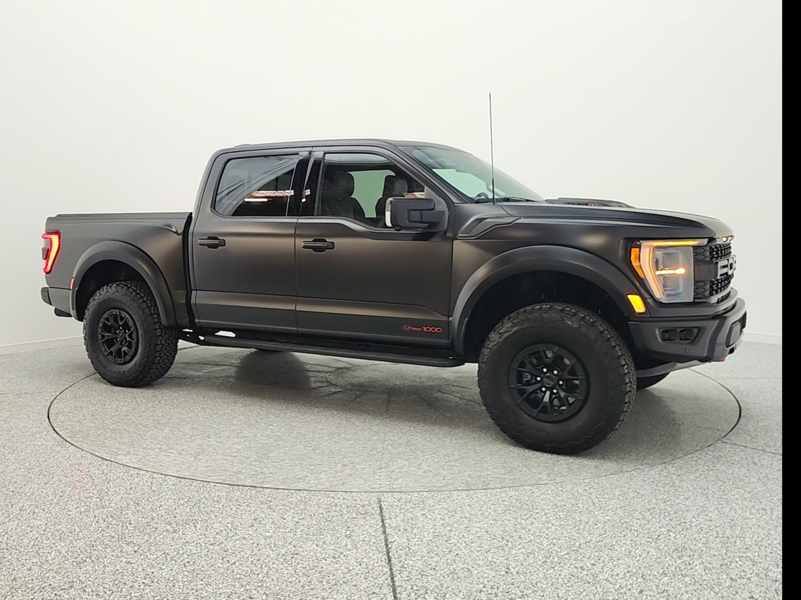 Used 2023 Agate Black Metallic Ford Raptor 4WD SuperCrew 5.5
