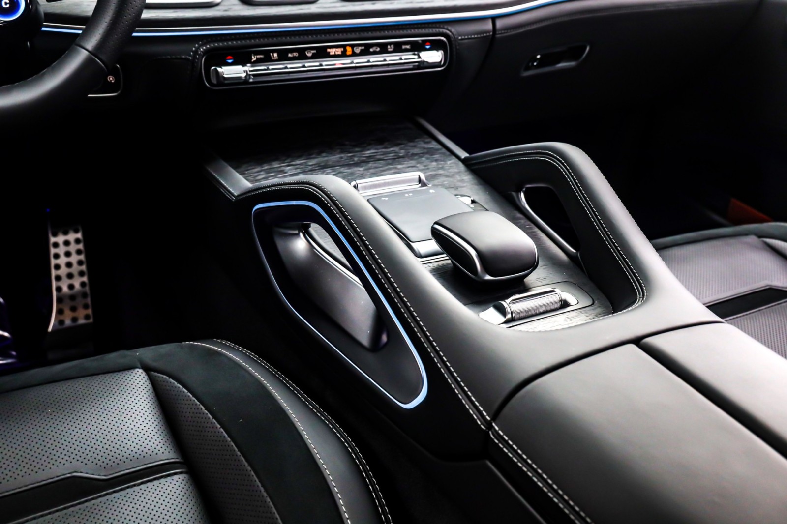 New 2026 Obsidian Black Metallic Mercedes-Benz AMG® GLS 63 image 6