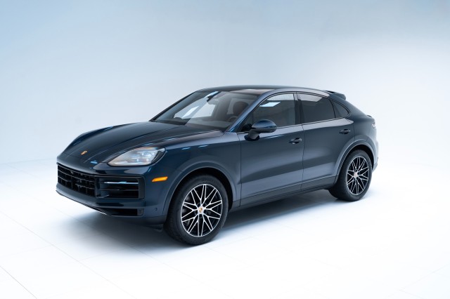 2024  Cayenne Coupe in , 