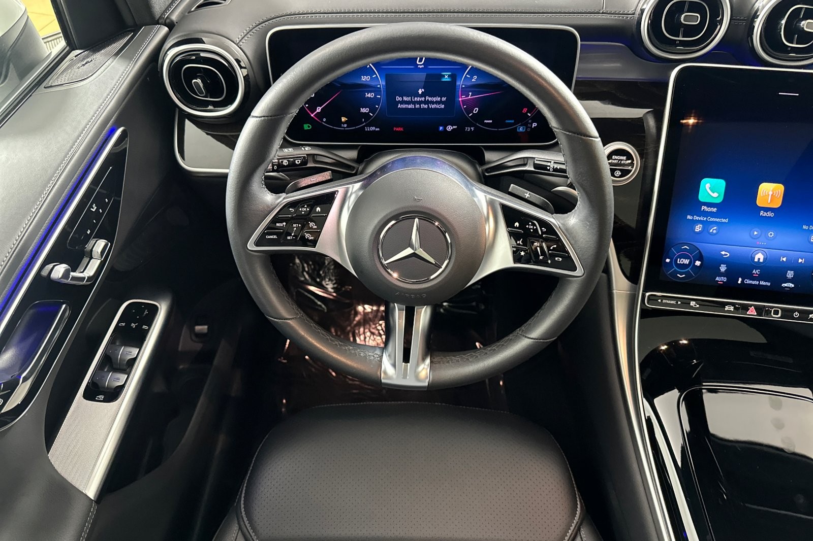 Used 2025 Polar White Mercedes-Benz GLC 300 4MATIC® SUV image 13