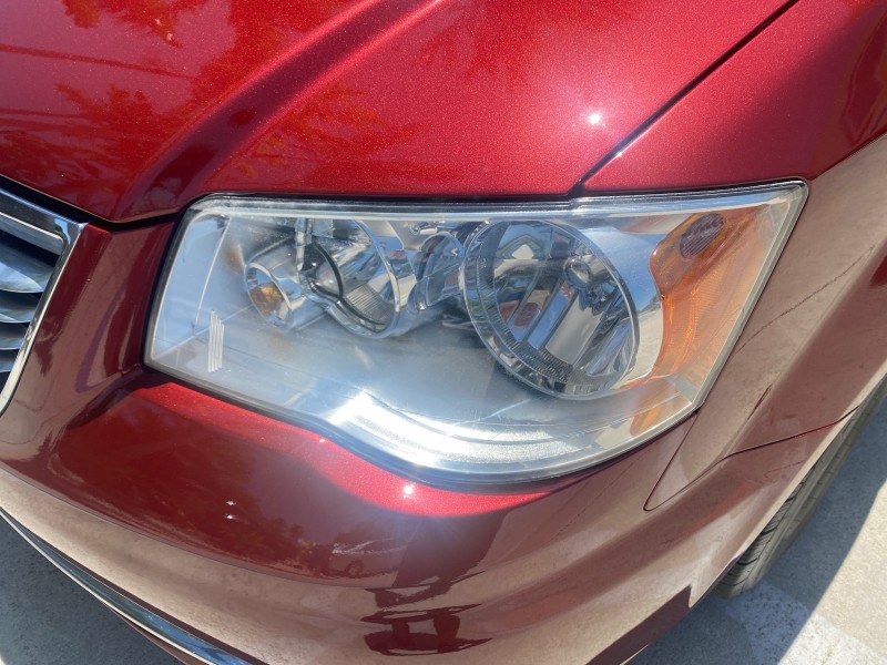 2012 Chrysler Town & Country 1 OWNER LOW MILES 58.411 in , 