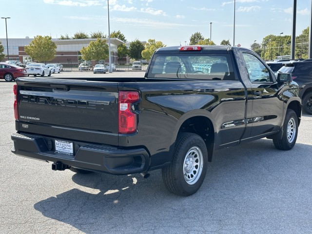 2025 Chevrolet Silverado 1500 Work Truck 3